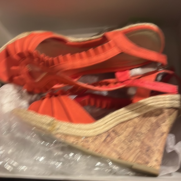 Heels - Picture 4 of 5